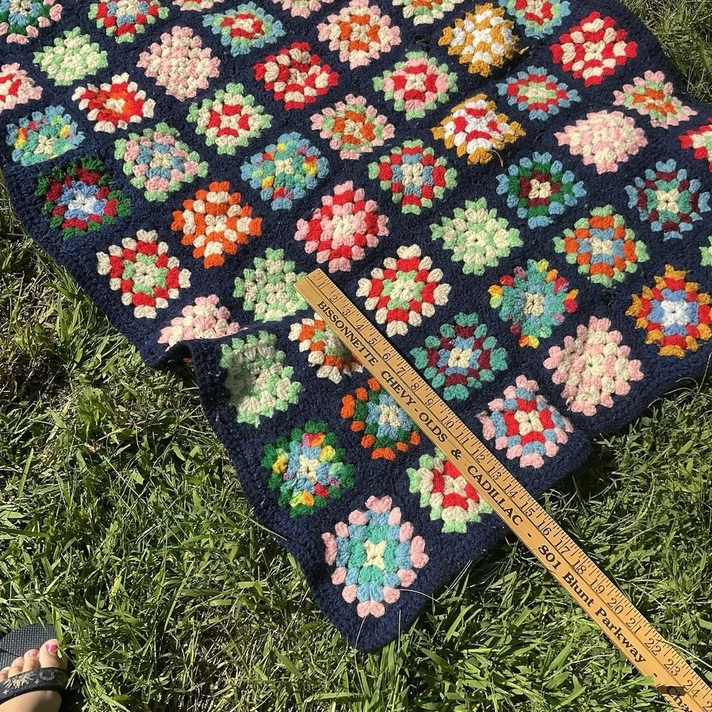 Vintage Afghan Multi-colored Square Granny Square‎ 70s Cutter Boho 36x50